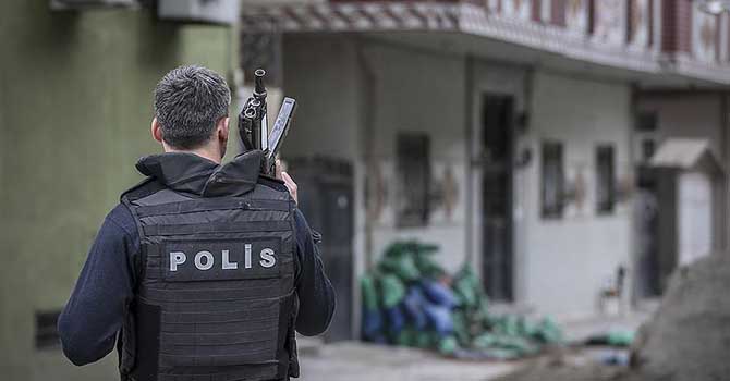 300 bin polisin kimlikleri değişti