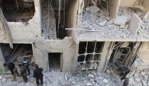 Suriye'de rejim ateşkes dinlemiyor