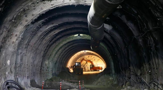 Sabuncubeli Tüneli'nin yarıya yakını tamamlandı