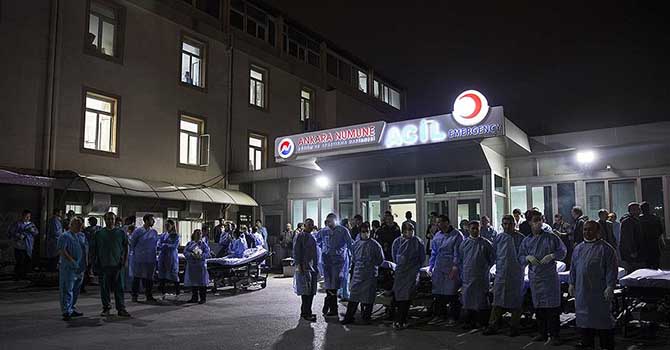 Ankara'daki hastaneler alarmda: Doktorlar hastane kapısına kadar indi