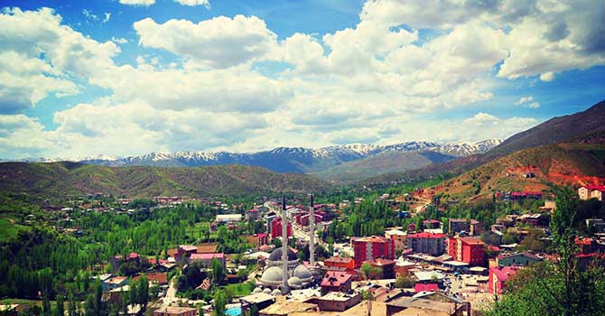 Bediüzzaman ismi 10 yıllığına ilçeye tescil edildi