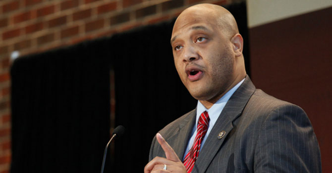 ABD kongre üyesi: İslam Amerika'da en hızlı yayılan din