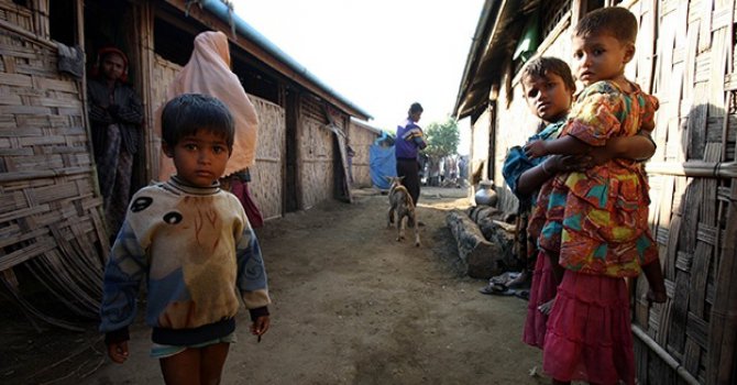 Bu Hastane  Müslüman Arakanlıları öldürüyor