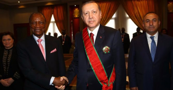 Gine'yle 9 işbirliği