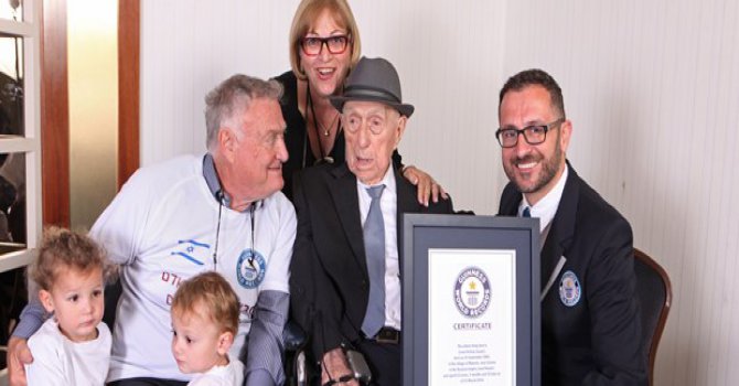 Dünyanın en yaşlı erkeği