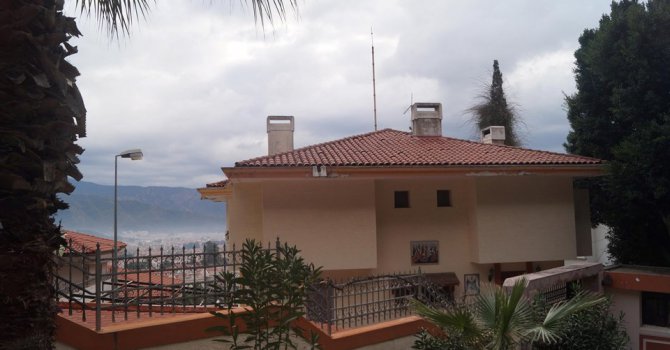 Kenan Evren'in Beyazev'i yıkıldı