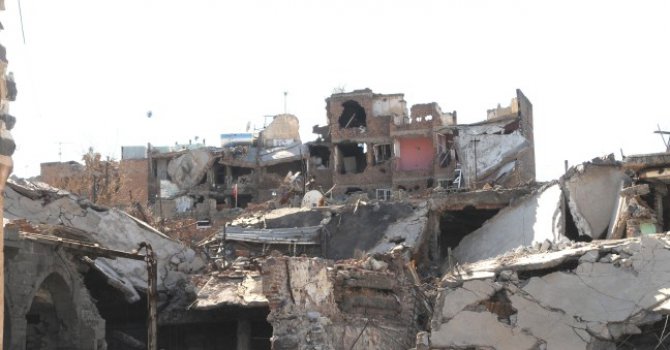 Sur'da PKK yıkımının vesikaları