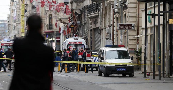 'Canlı bomba erken patladı' iddiası!