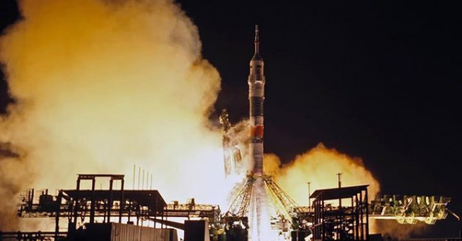 Rusya yeni uzay aracını fırlattı