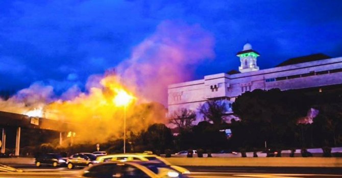 Madrid'in en büyük camisine saldırı!