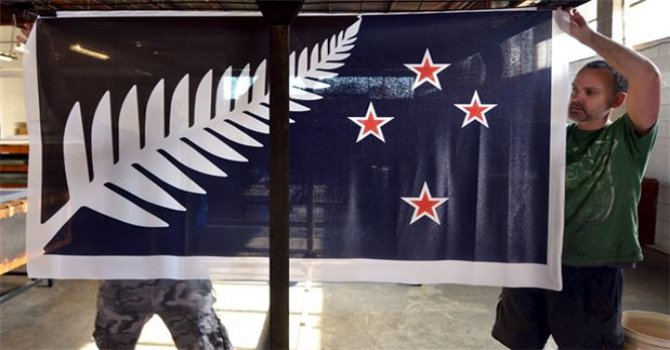 O ülke bayrak değişimine hayır dedi