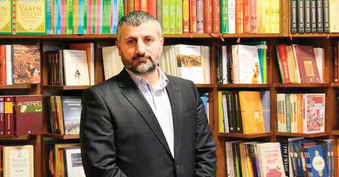 Köklerimizi canlı tutmaya çalışıyoruz