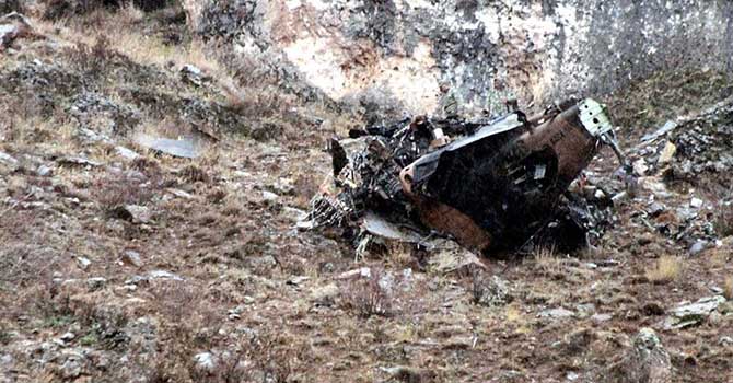 Askeri helikopter düştü: 12 ölü, 2 yaralı