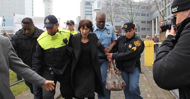 Milosevic belgelerini yayımlayan gazeteciye hapis cezası