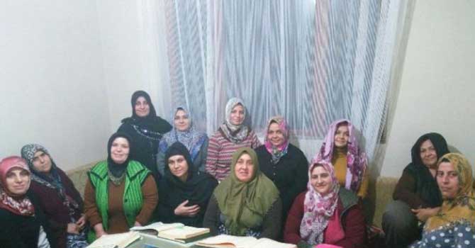 Kur'an Kursuna Roman vatandaşlardan büyük ilgi