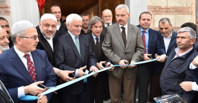 500 yıllık Hacı Ferhat Camii hizmete açıldı