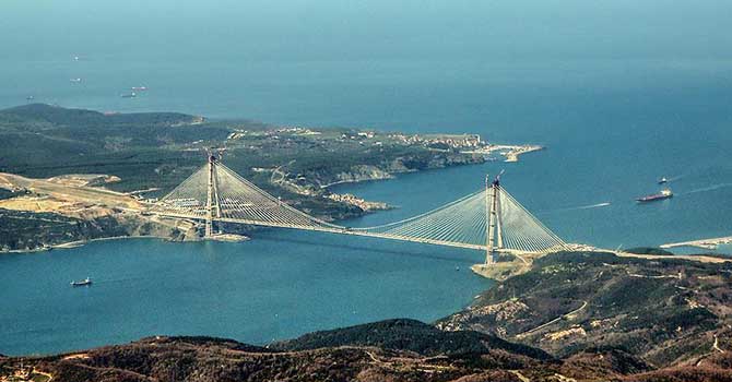 'En çok kamu yatırımı İstanbul'a yapılıyor'