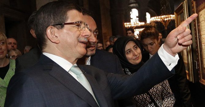 Davutoğlu Hilye-i Şerif ve Tesbih Müzesi'ni ziyaret etti