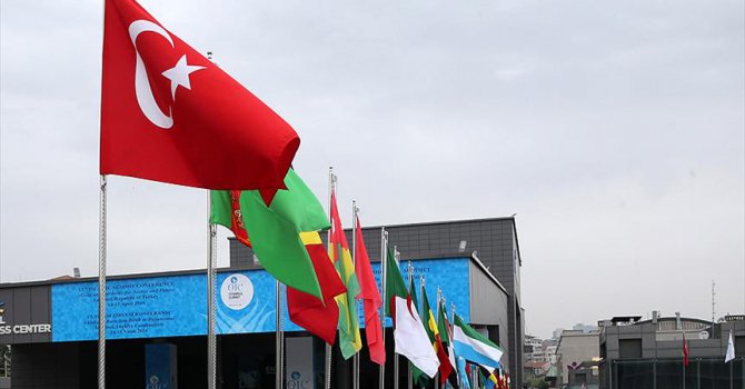 İslam ülkelerinin ilk Genç Liderler Zirvesi İstanbul'da yapılacak
