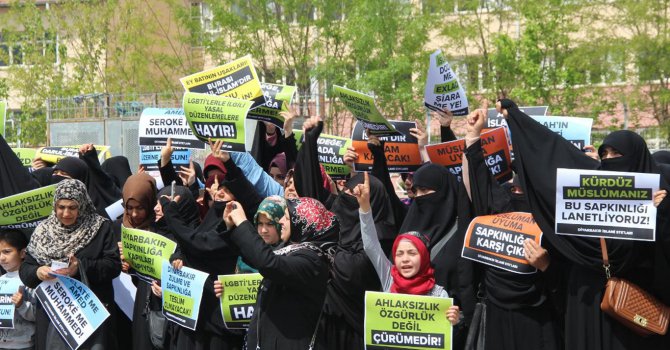 Diyarbakırlı Müslümanlar LGBTİ Sapkınlığına Geçit Vermedi!