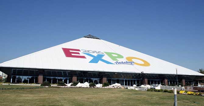 Ramazan ayı EXPO 2016'da Dostluk Kortejiyle karşılandı