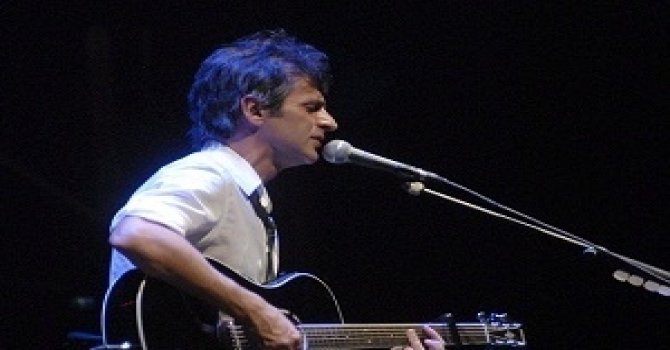 Ünlü şarkıcı Teoman, Suriyeli mültecilerin dramını anlattı