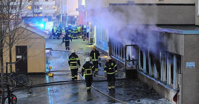 İsveç'te cami kundaklayan kişiye hapis cezası