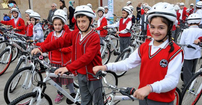 23 Nisan'da çocuklara 65 bin bisiklet dağıtılacak