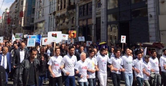 Taksim'de 'İslam Ülkelerine Çağrı' yürüyüşü