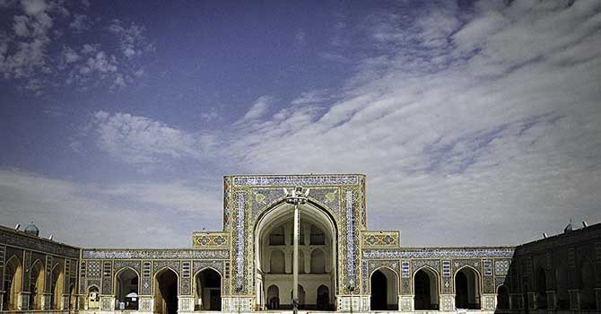 Horasan'ın parlayan incileri Herat ve Mezar-ı Şerif