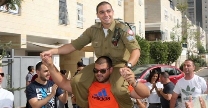 İsrail'den katil askere bayram izni!