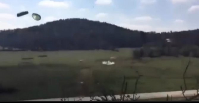 ABD ordusu tatbikatta rezil oldu (video)