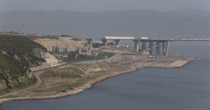 Dev otoyolun yüzde 63'ü tamam