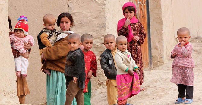 Kimsesiz müslüman çocuk kıtası!