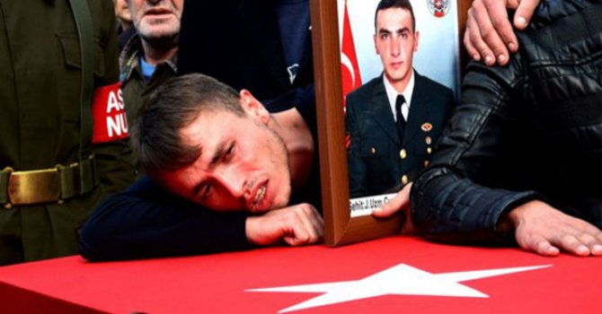 Şehit Arkadaşı için ağlamıştı, Şehit oldu!