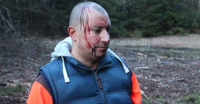 Geri dön ülkene, şeytan Arap!