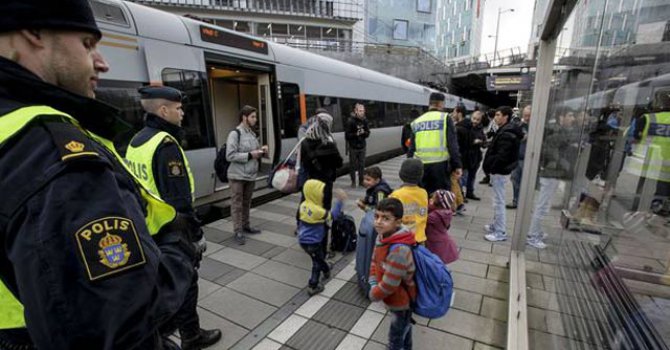 İsveç sığınmacı yasaları daha da sertleşiyor