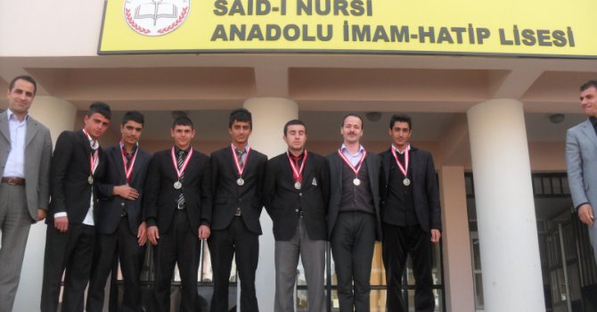 Said Nursi İmam Hatip Lisesi'nden Yarışma Derecesi