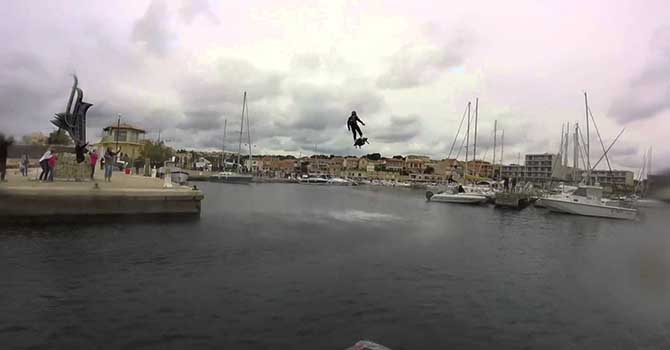Geliştirdiği cihazla 'Uçan adam'dan dünya rekoru -video
