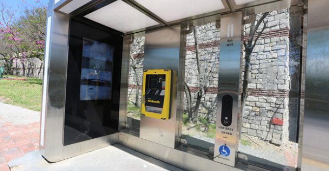 İstanbul "Akıllı Duraklar" ile tanıştı