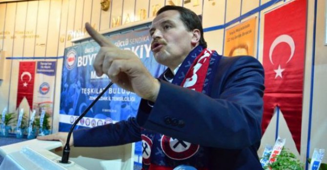 "Türkiye’nin sorunu hükümet değil anayasadır"