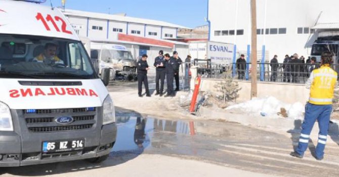 Van'da patlama: 2 şehit, 3 yaralı