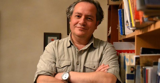 Tarihçi ve ebru sanatçısı Erol Çağlar'dan 'lakaplar' kitabı