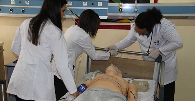 Tıp Öğrencileri için yeni simülasyon merkezi