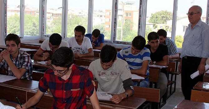 5 bin 600 Suriyeli üniversite okuyor