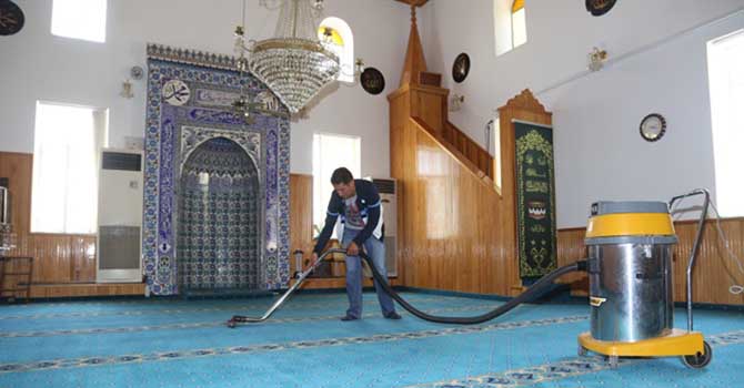 Ceza ama 'Allah'ın evini temizlediğim için çok mutluyum'