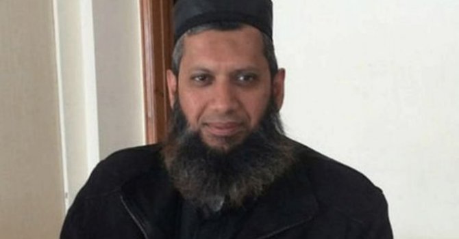 İngiliz Başbakan'ı "İmam'dan" özür diledi