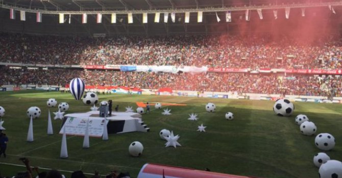 Türk mimarının tasarladığı kerbela stadı açıldı