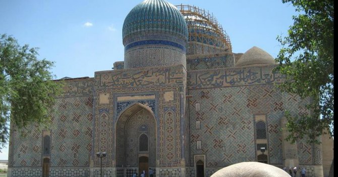 Hoca Ahmet Yesevi Türbesi'ne TİKA'dan destek