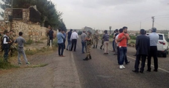 Mardin'de çifte saldırı: 7 asker yaralı